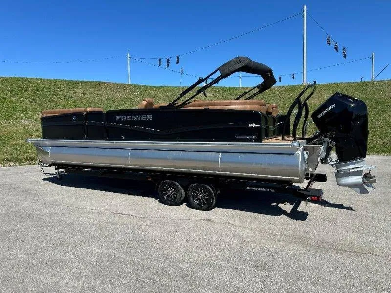 Slide: The Image of Premier 270 Intrigue RF-CL 2026 - 87