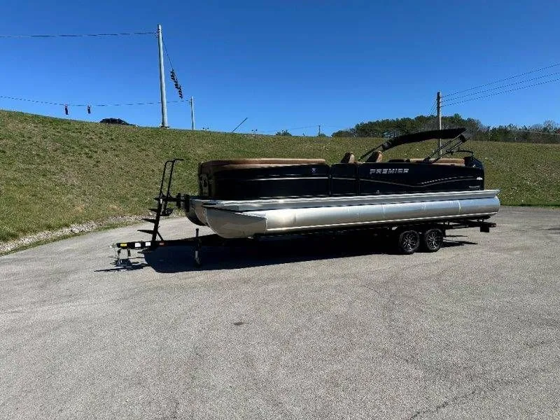 Slide: The Image of Premier 270 Intrigue RF-CL 2026 - 89