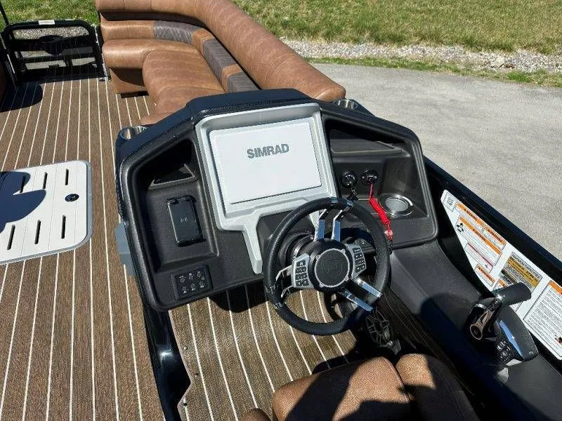 Slide: The Image of Premier 270 Intrigue RF-CL 2026 - 96