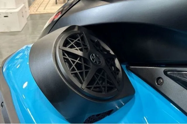 Slide: The Image of Yamaha FX SVHO W/AUDIO-BLACK/CYA 2025 - 25