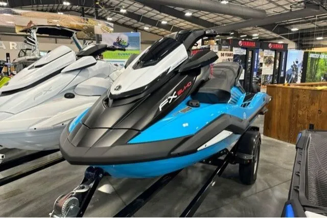 Slide: The Image of Yamaha FX SVHO W/AUDIO-BLACK/CYA 2025 - 35