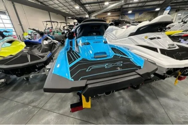 Slide: The Image of Yamaha FX SVHO W/AUDIO-BLACK/CYA 2025 - 37