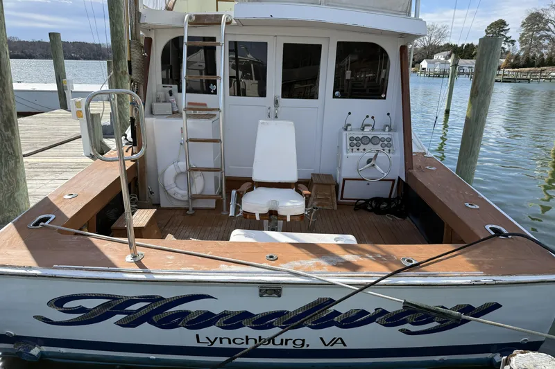 Slide: The Image of Tiffany 46 Transom - 5