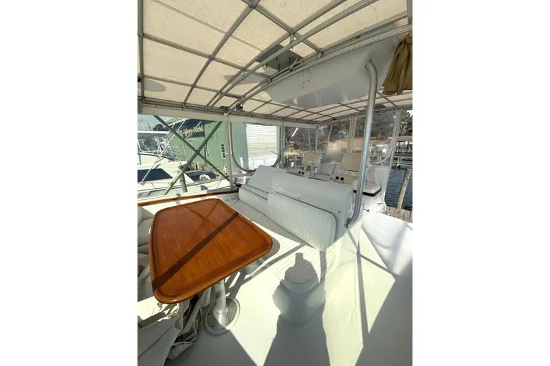 Slide: The Image of Tiffany 46 Bridge Seating - 8