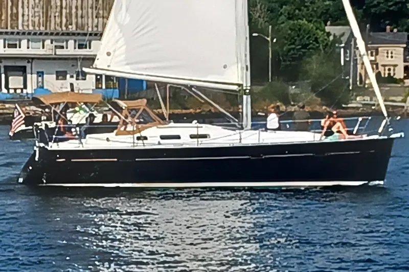 The Image of Beneteau 373 2006 - undefined