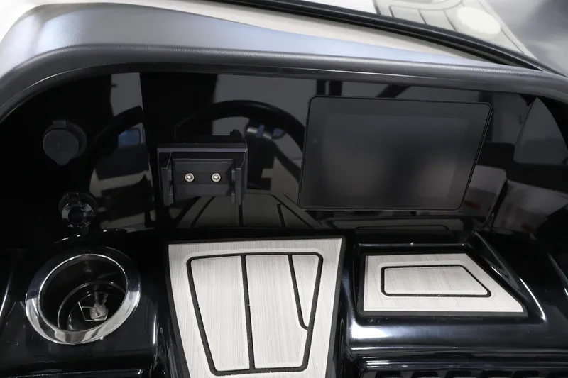 Slide: The Image of 2020 Yamaha Boats 195S dashboard with sleek design and modern controls. - 22