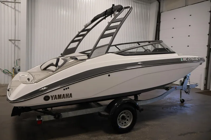 Slide: The Image of 2020 Yamaha Boats 195S on trailer in indoor storage facility. - 4