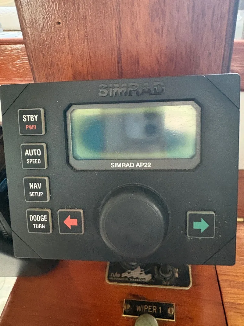 Slide: The Image of Wilbur 38 Flybridge 1983 - 27