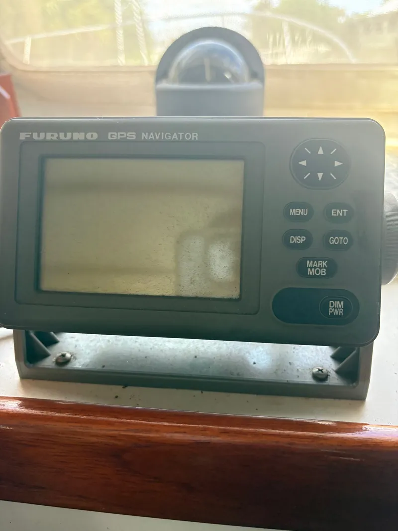 Slide: The Image of Wilbur 38 Flybridge 1983 - 28