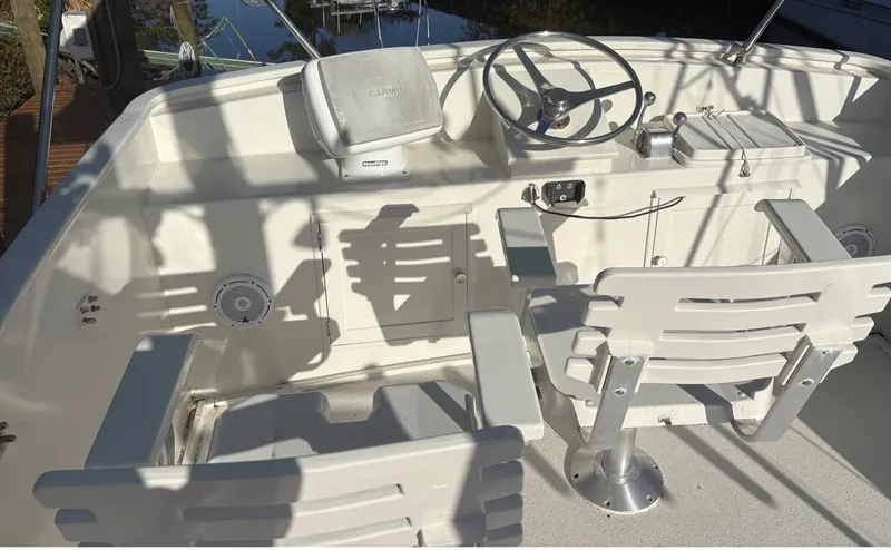 Slide: The Image of Wilbur 38 Flybridge 1983 - 3