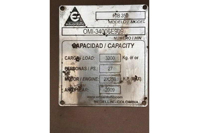 Slide: The Image of Eduardono RIB 350 capacity plate, 2009 model, Medellin, Colombia. - 5