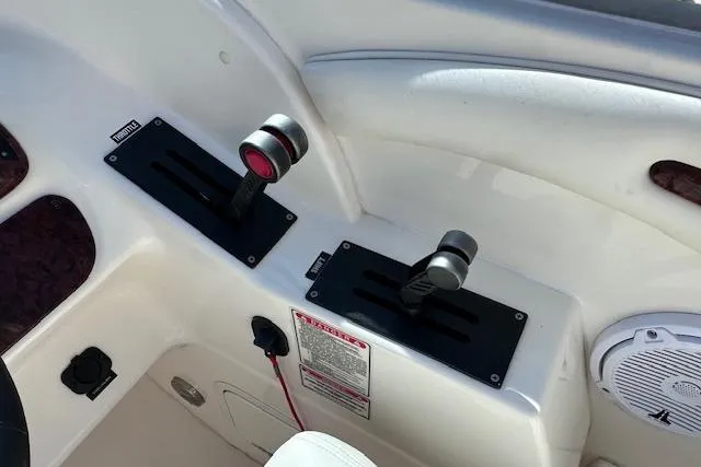 Slide: The Image of 2001 Sea Ray 290 Bowrider controls and dashboard interior view. - 22