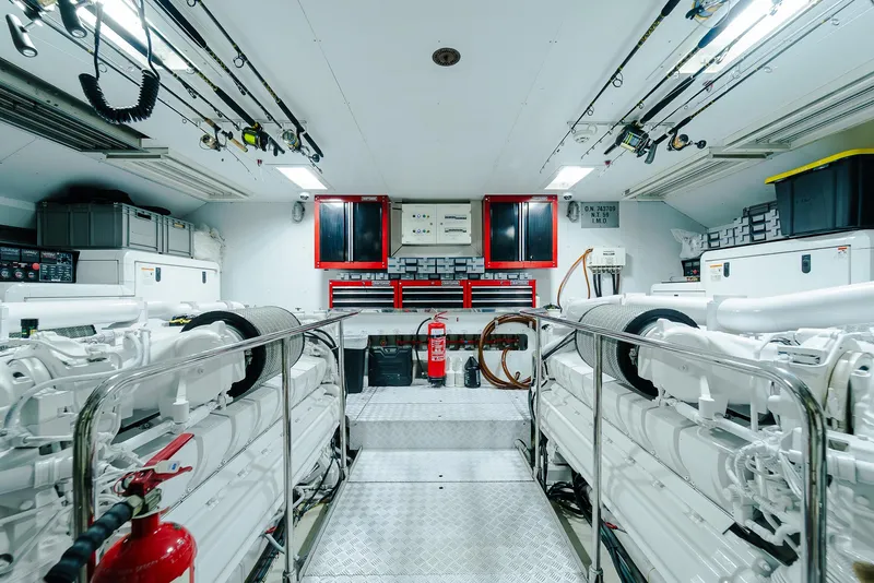 Slide: The Image of Custom 100 2012 - 51