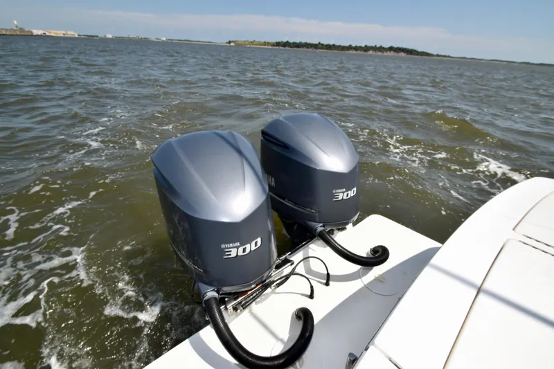 Slide: The Image of Yamaha 300's w/ ONLY 350 Hours - 14