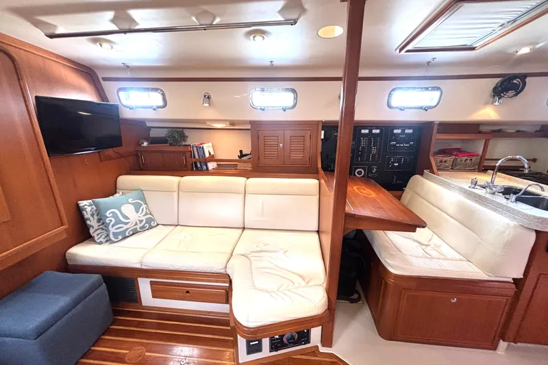 Slide: The Image of Luxurious 2006 Island Packet 440 yacht interior with cozy seating and modern amenities. - 14