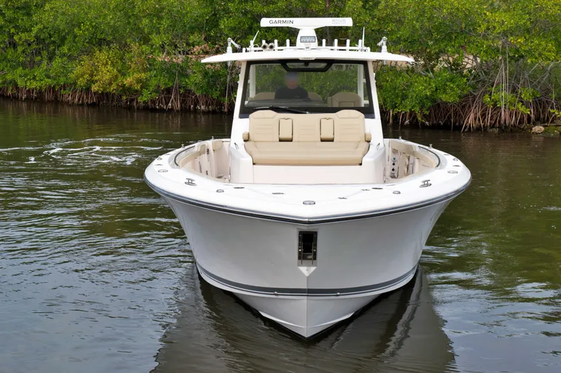 Slide: The Image of 2017 PURSUIT 408 S - Image 4 - 4