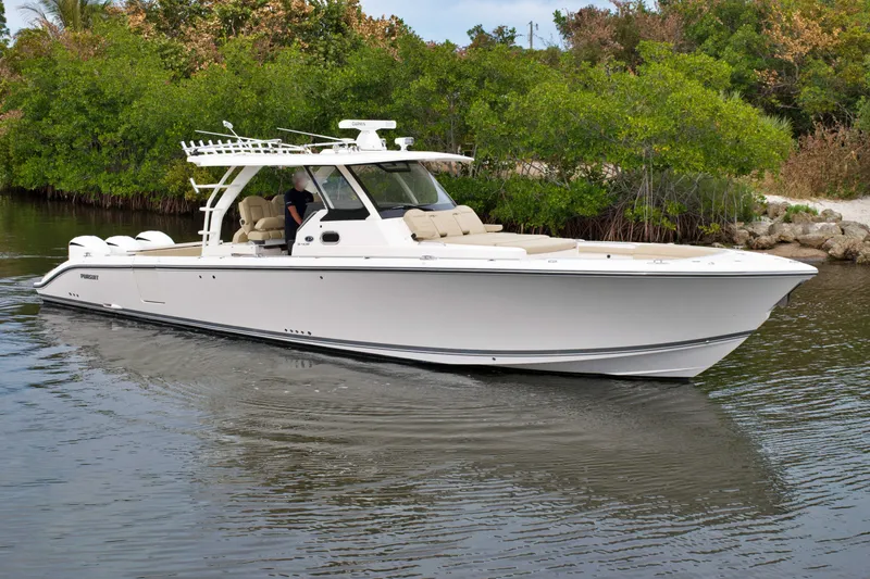 Slide: The Image of 2017 PURSUIT 408 S - Image 6 - 6