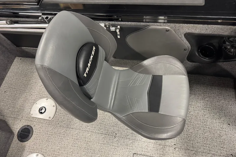 Slide: The Image of 2020 Tracker Targa V-19 Combo Tournament Edition boat seat, gray upholstery. - 11