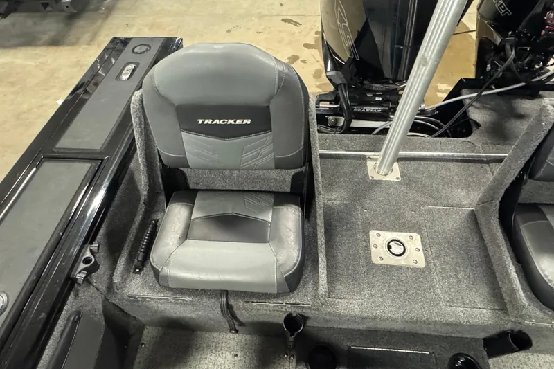 Slide: The Image of 2020 Tracker Targa V-19 Combo Tournament Edition boat seat and interior view. - 14