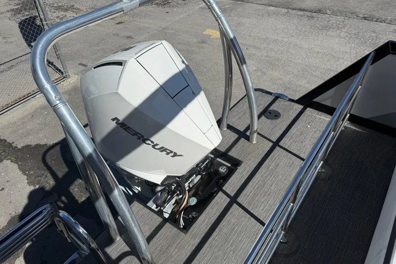 Slide: The Image of 2022 Viaggio Diamante S 26 with Mercury outboard motor on deck. - 13