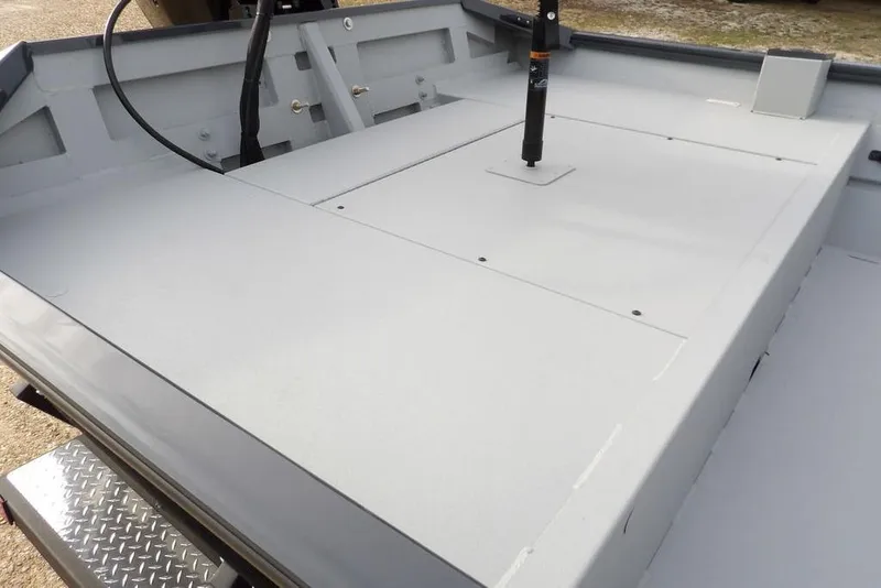 Slide: The Image of 2026 Crestliner 1870 Retriever FCC boat deck, featuring a spacious, durable design. - 15