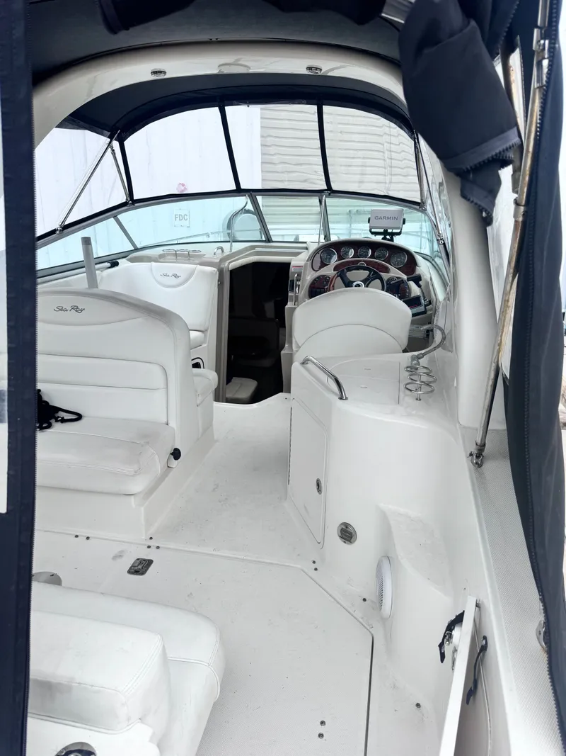 Slide: The Image of Sea Ray Sundancer 280 2007 - 5