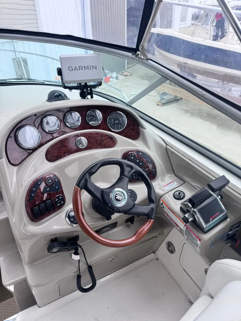 Slide: The Image of Sea Ray Sundancer 280 2007 - 6