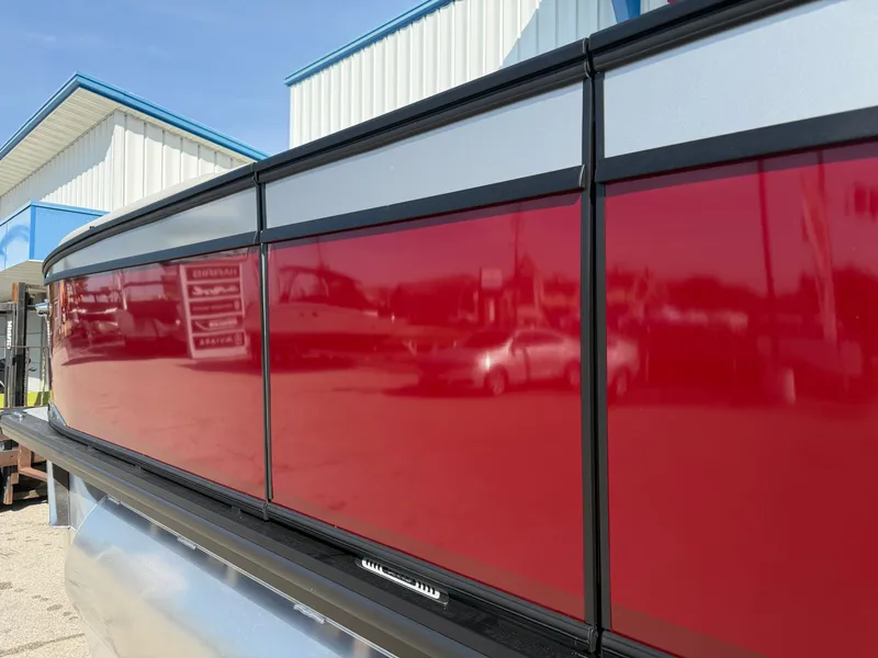 Slide: The Image of Harris 250SL 2027 - 18