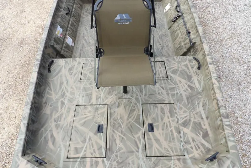 Slide: The Image of 2026 Crestliner 1870 Retriever FCC boat with camouflage interior and central seating. - 21