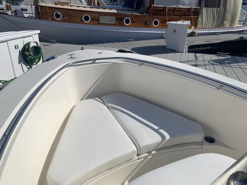 Slide: The Image of Bow Cushions - 4