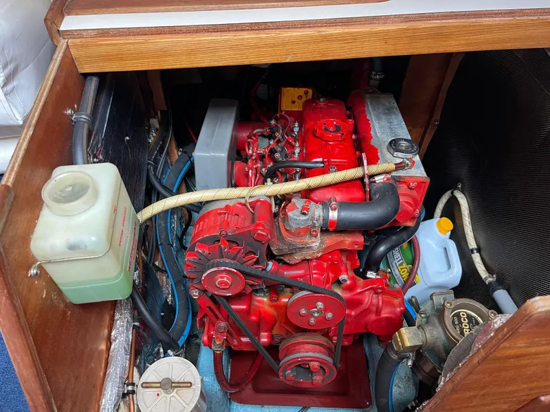 Slide: The Image of Engine compartment of a 1988 Sabre 34 MK II with red engine. - 33