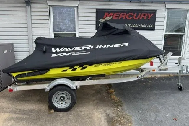 Slide: The Image of 2023 Yamaha WaveRunner VX Cruiser HO on trailer, covered, outside Mercury service center. - 10