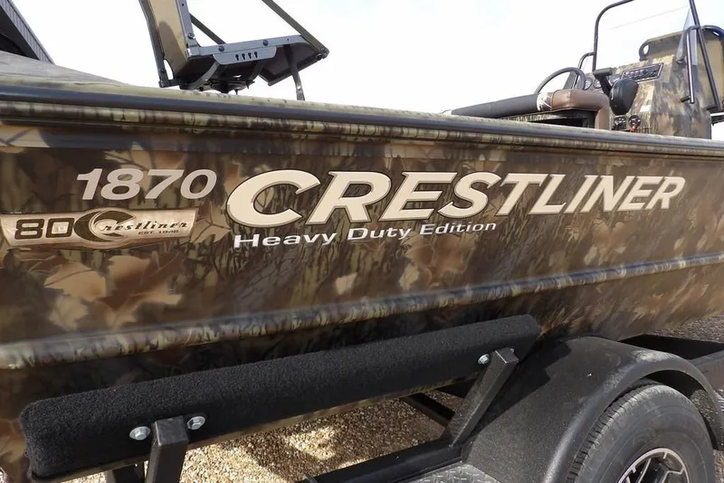 Slide: The Image of 2026 Crestliner 1870 Retriever FCC boat, camo design, heavy-duty edition, on trailer. - 37