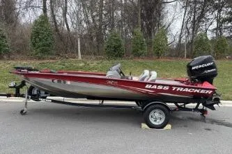 The Image of Tracker Pro Team 175 TXW 2013 - undefined