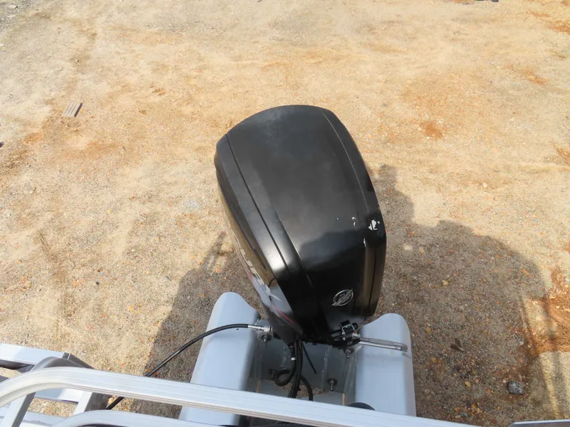 Slide: The Image of Sun Tracker Fishin Barge 20 2013 - 31