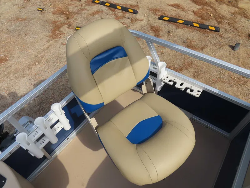 Slide: The Image of Sun Tracker Fishin Barge 20 2013 - 32