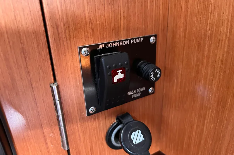 Slide: The Image of Switch panel for Johnson wash down pump on 2008 Beneteau Oceanis 343 yacht. - 42