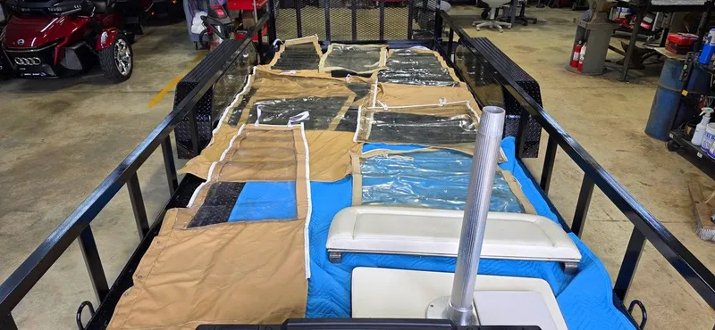 Slide: The Image of Shamrock 246 Walkaround 1998 - 22