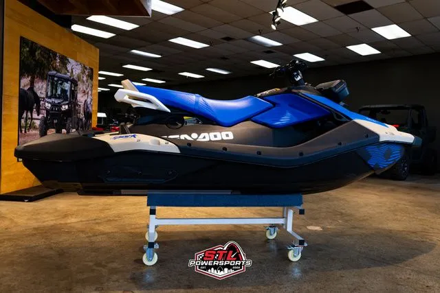 Slide: The Image of Sea-Doo PWC SPARK TRIXX 90 AUD GN 3UP IBR 25 2025 - 7