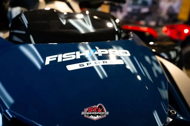 Slide: The Image of Sea-Doo FishPro Sport 170 2024 - 13