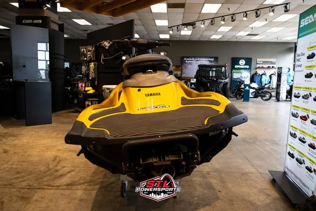 Slide: The Image of Yamaha FZS 2013 - 6