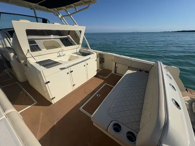 Slide: The Image of 2015 Chris-craft Catalina - Image 14 - 14