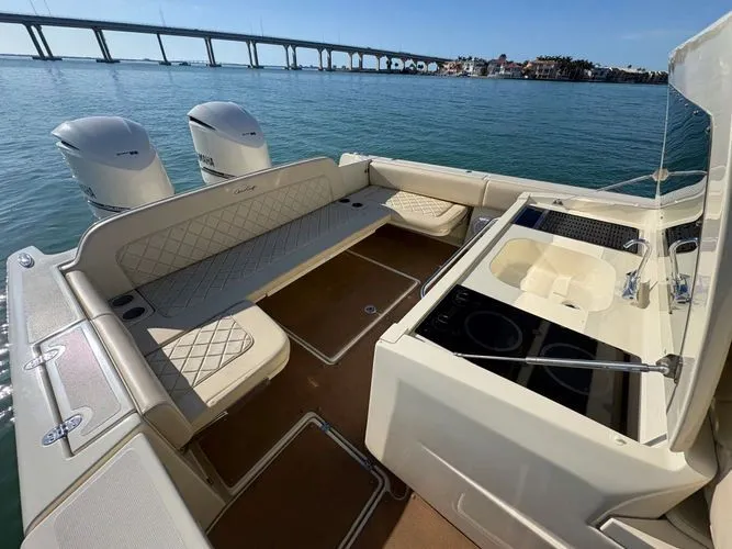 Slide: The Image of 2015 Chris-craft Catalina - Image 19 - 19