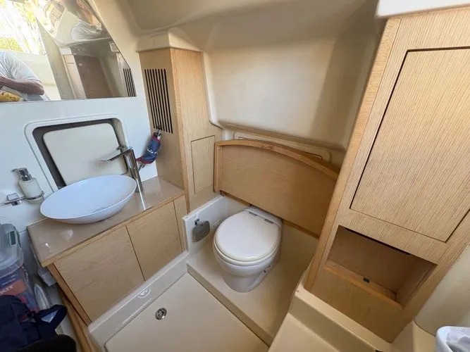 Slide: The Image of 2015 Chris-craft Catalina - Image 30 - 30