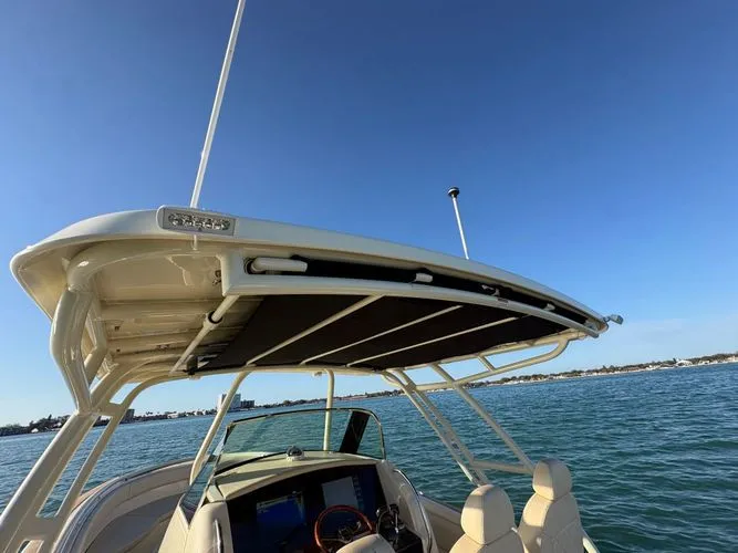 Slide: The Image of 2015 Chris-craft Catalina - Image 35 - 35