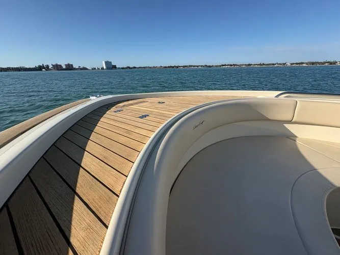 Slide: The Image of 2015 Chris-craft Catalina - Image 38 - 38