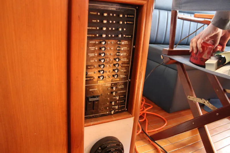 Slide: The Image of Control panel of a 1985 Ventura South Bay Flybridge Sedan Sport boat interior. - 4