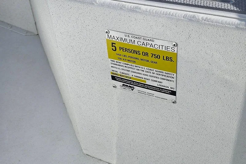 Slide: The Image of Capacity label on 2025 G3 Bay 19 GX boat, limits 5 people or 750 lbs. - 16