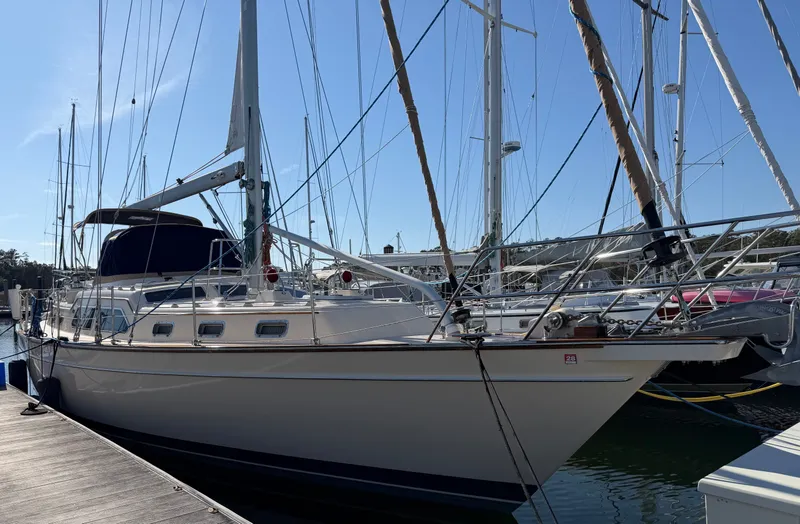 Slide: The Image of Island Packet 445 2005 - 1