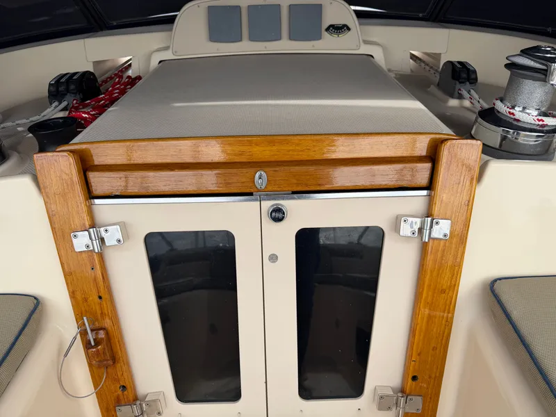 Slide: The Image of Island Packet 445 2005 - 107